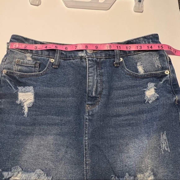 Wild Fable Distressed Denim Skirt - Picture 4 of 8